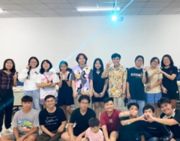 CLB Tiếng Pháp chủ đề: Xỏ hạt cườm